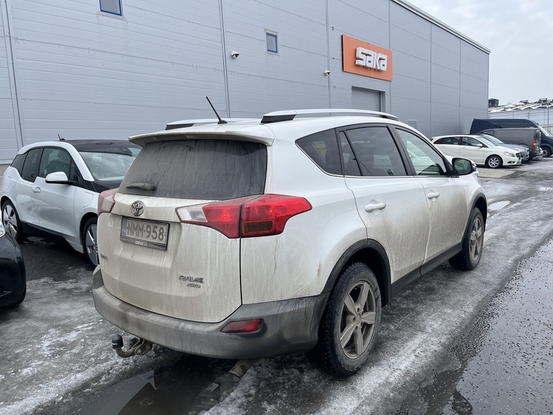 Toyota RAV4 vaihtoauto