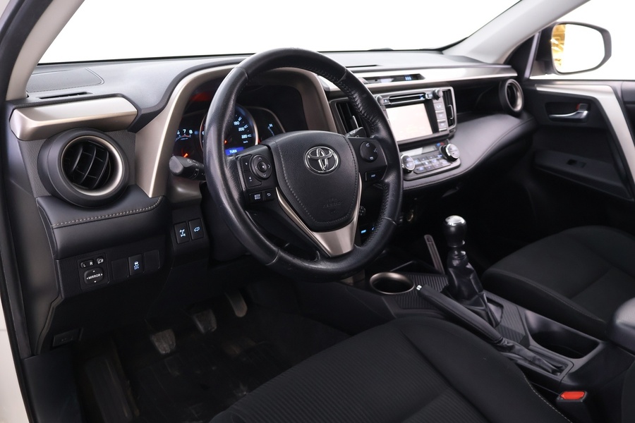 Toyota RAV4 vaihtoauto