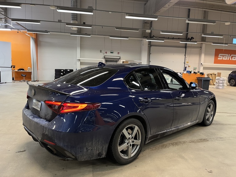 Alfa Romeo Giulia vaihtoauto