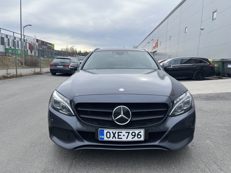 Mercedes-Benz C vaihtoauto