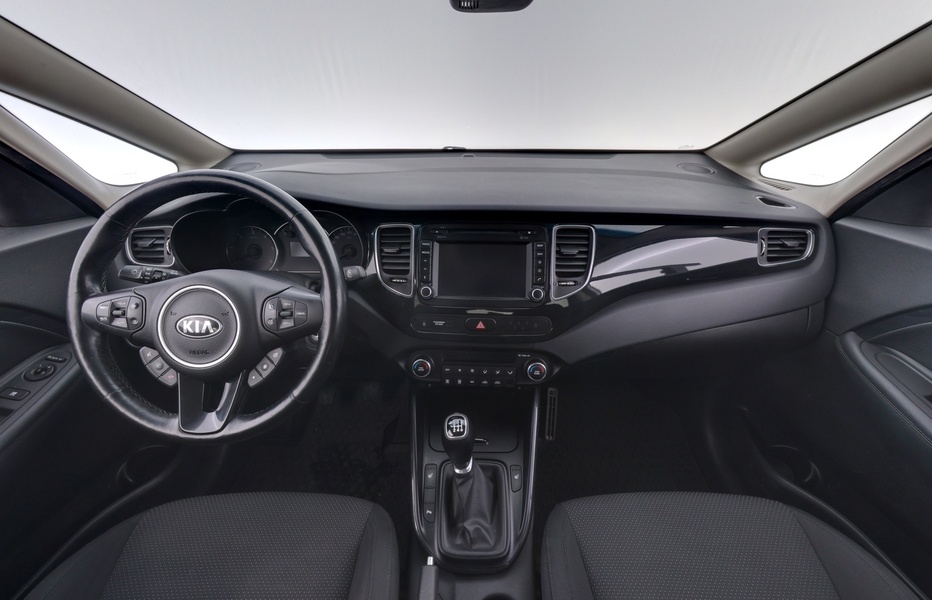 Kia Carens vaihtoauto