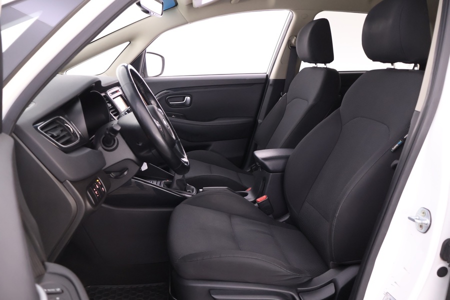Kia Carens vaihtoauto