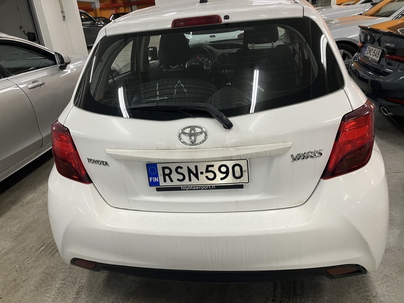 Toyota Yaris vaihtoauto