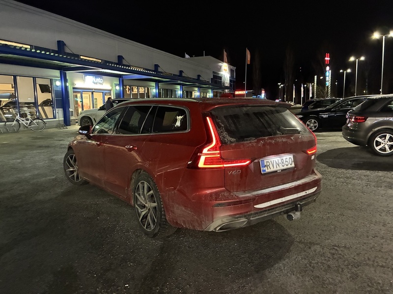 Volvo V60 vaihtoauto