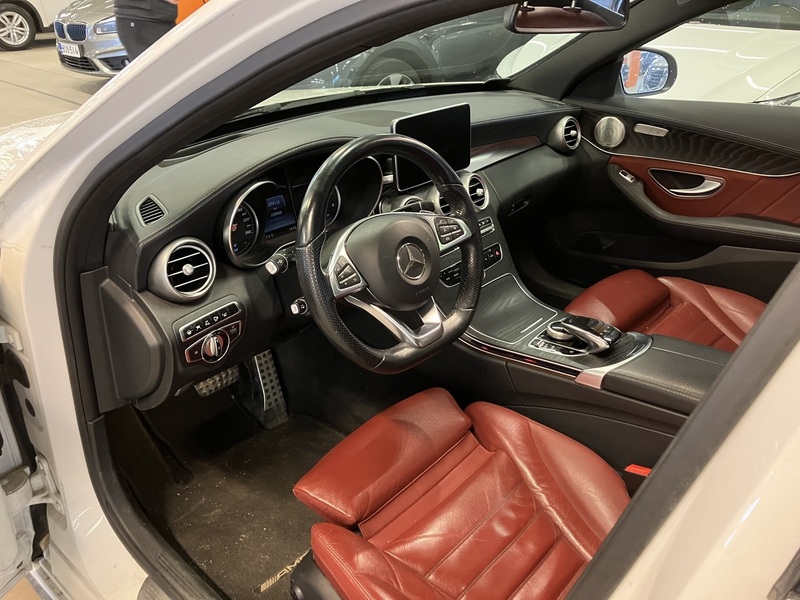 Mercedes-Benz C vaihtoauto