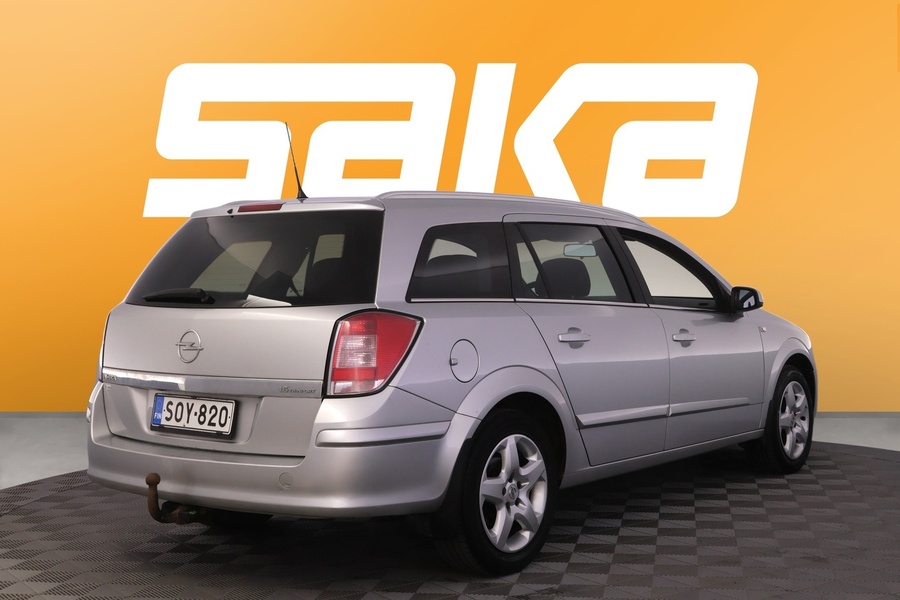 Opel Astra vaihtoauto
