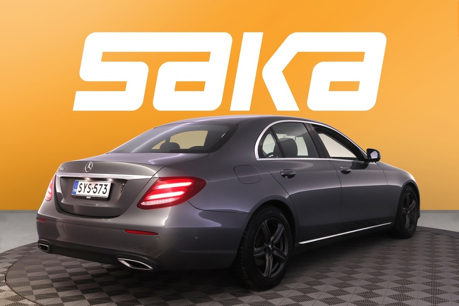 Mercedes-Benz E vaihtoauto