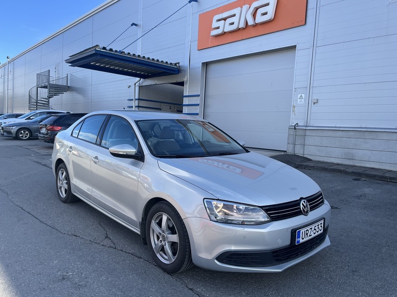 Volkswagen Jetta vaihtoauto