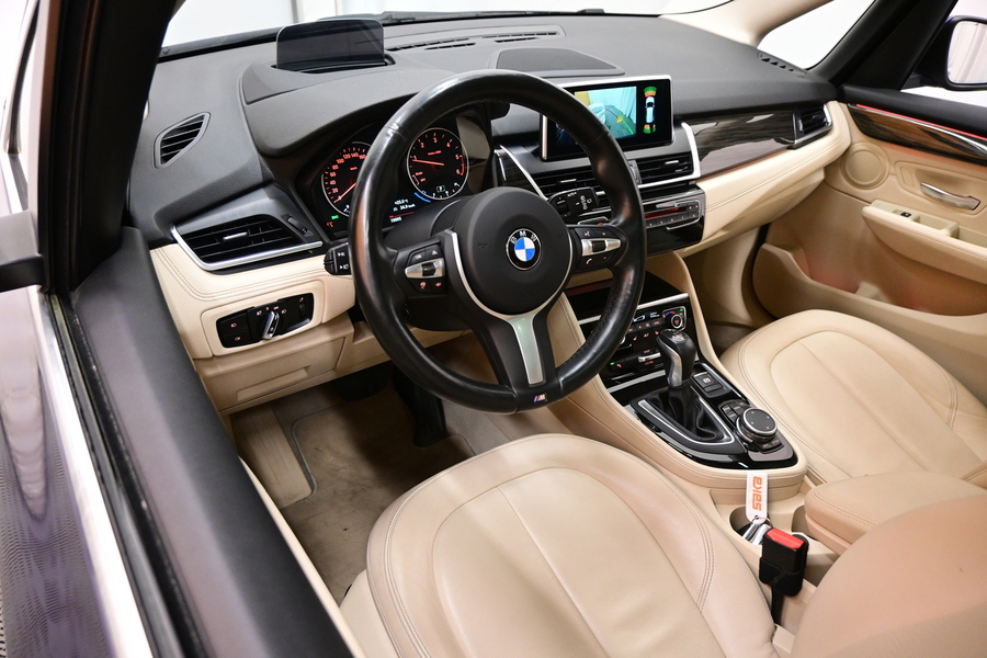 BMW 218 vaihtoauto