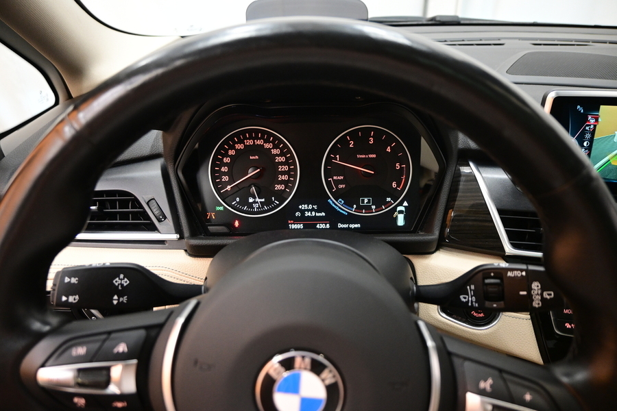 BMW 218 vaihtoauto