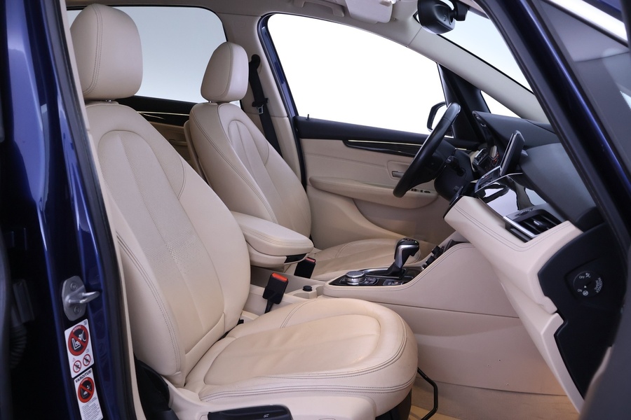 BMW 218 vaihtoauto
