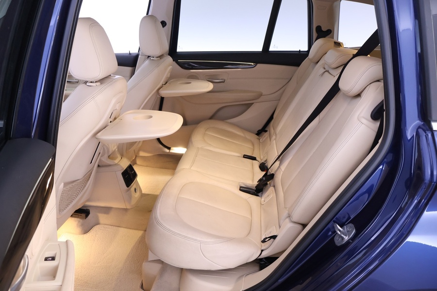 BMW 218 vaihtoauto