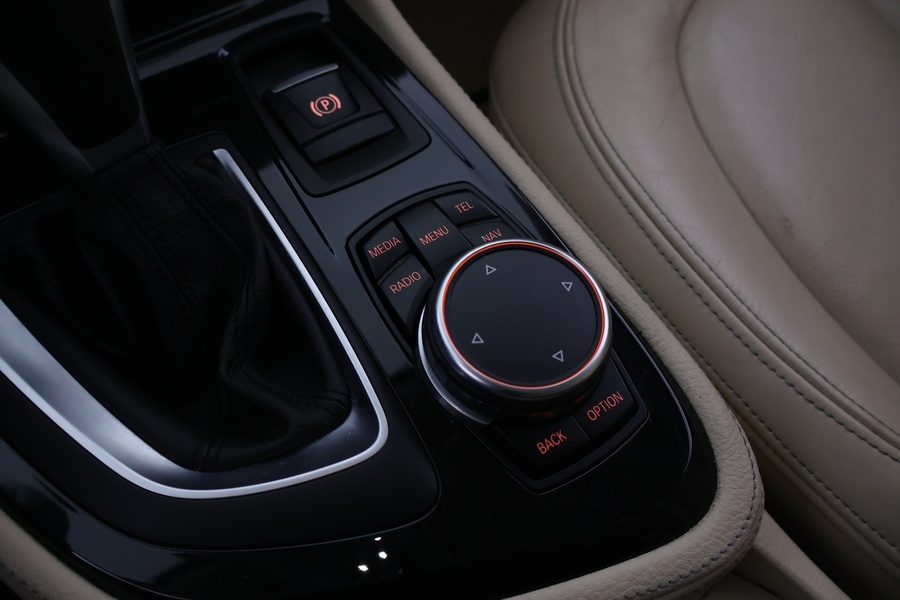 BMW 218 vaihtoauto