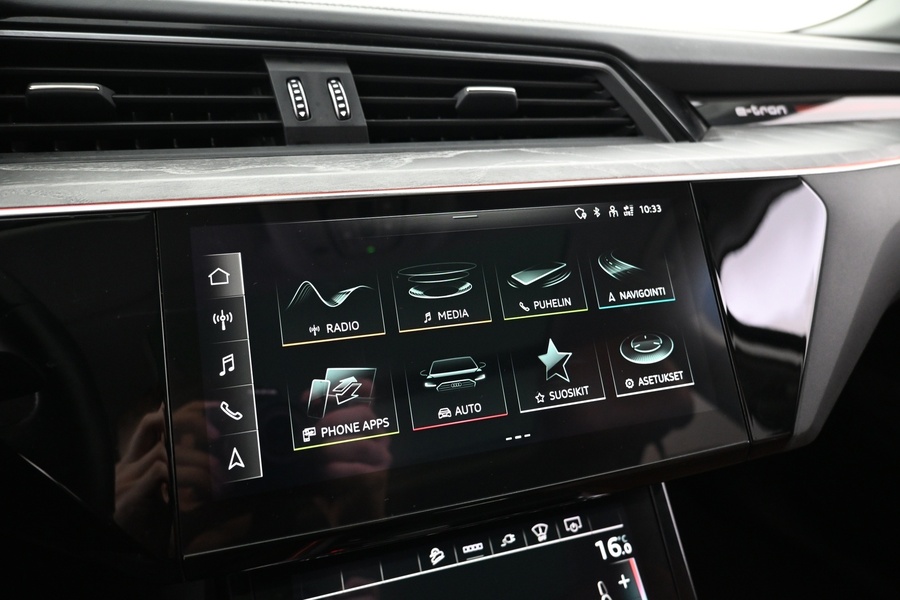 Audi e-tron vaihtoauto