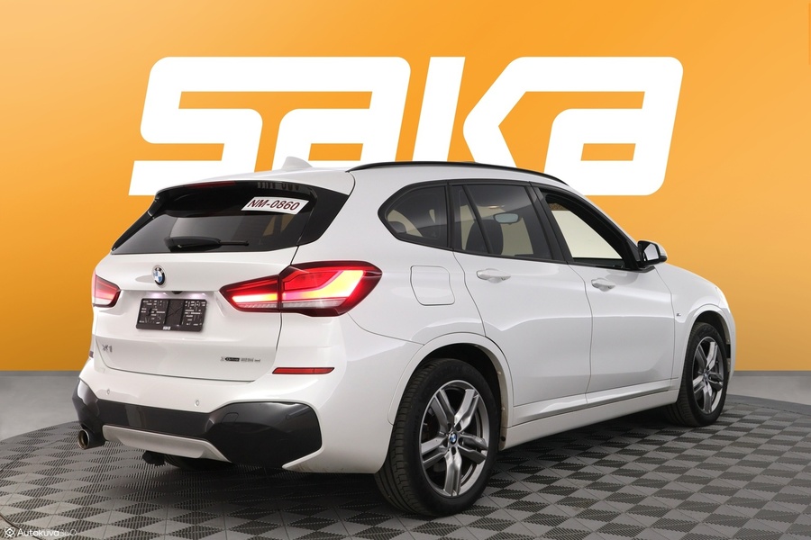 BMW X1 vaihtoauto