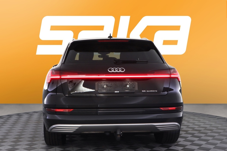 Audi e-tron vaihtoauto