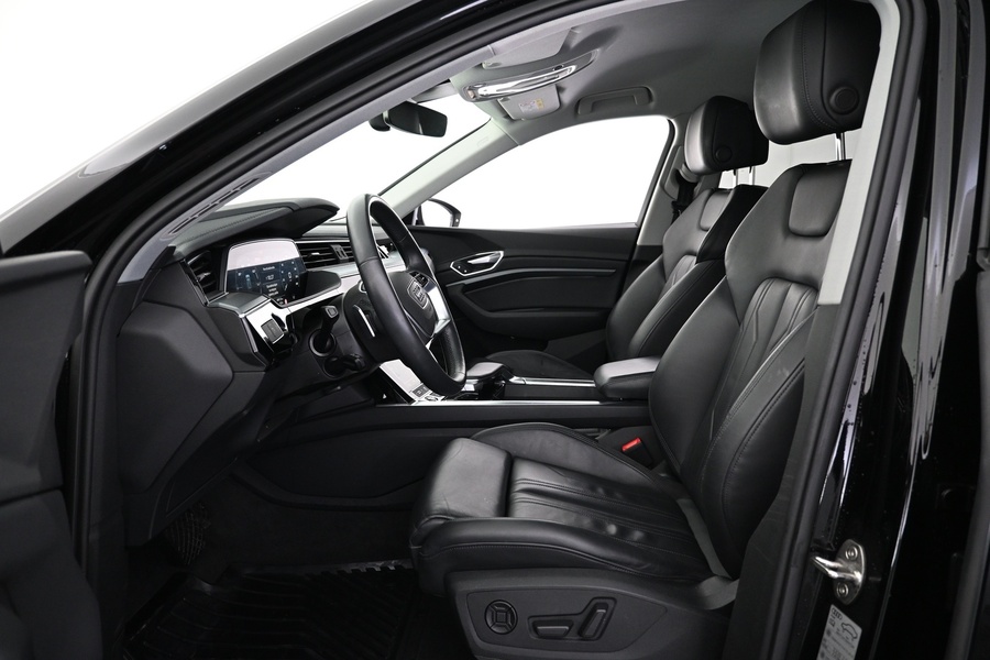 Audi e-tron vaihtoauto