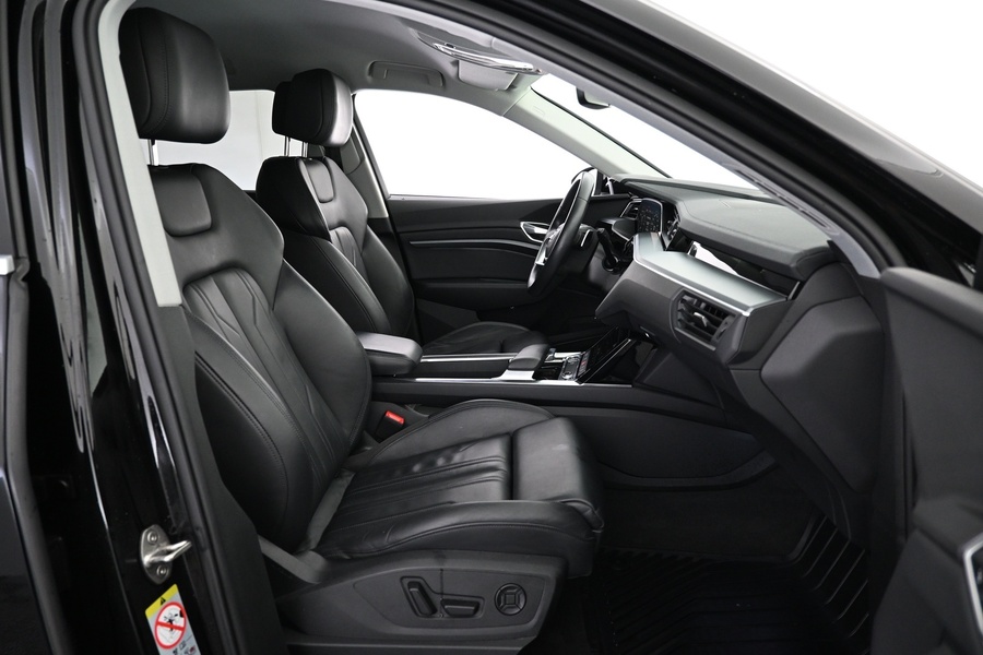 Audi e-tron vaihtoauto