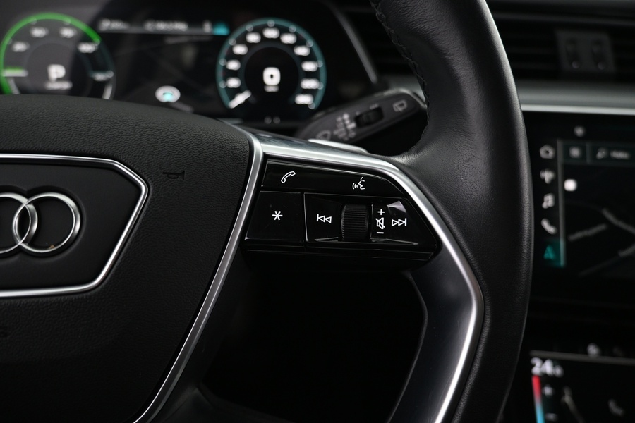 Audi e-tron vaihtoauto