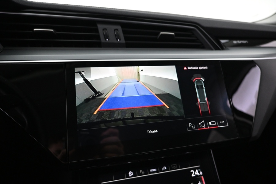 Audi e-tron vaihtoauto