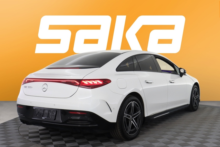 Mercedes-Benz EQE vaihtoauto