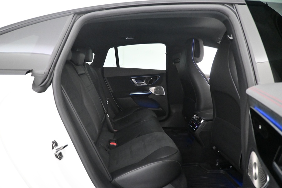 Mercedes-Benz EQE vaihtoauto