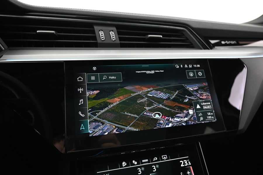 Audi Q8 e-tron vaihtoauto