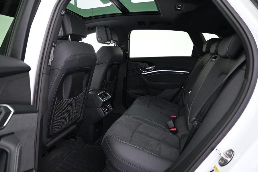 Audi Q8 e-tron vaihtoauto