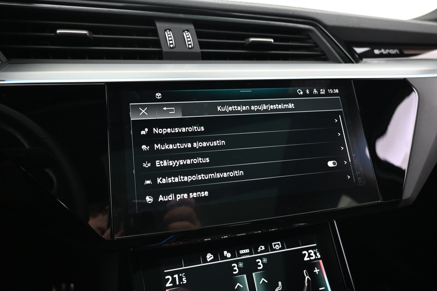 Audi Q8 e-tron vaihtoauto