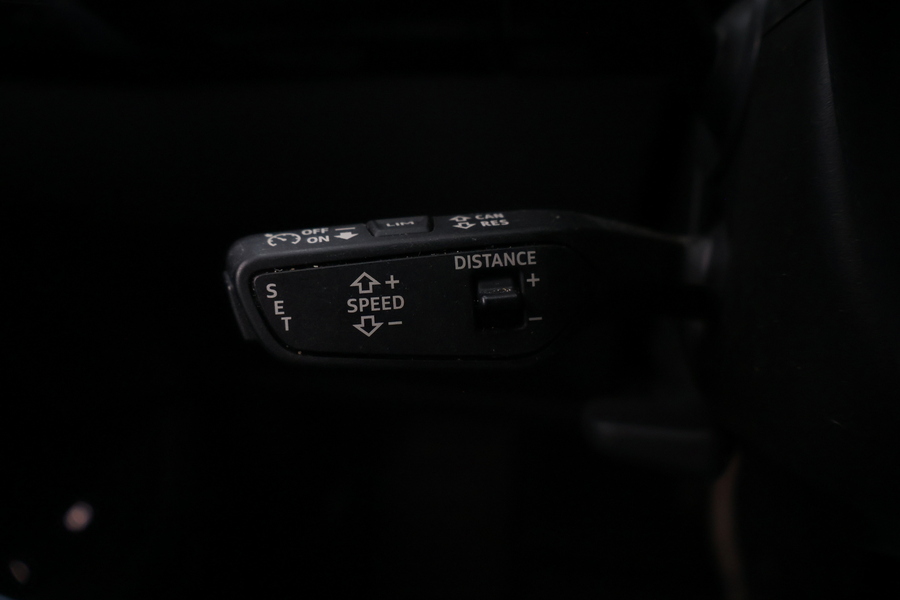 Audi Q8 e-tron vaihtoauto