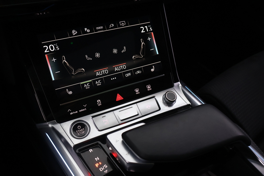 Audi Q8 e-tron vaihtoauto