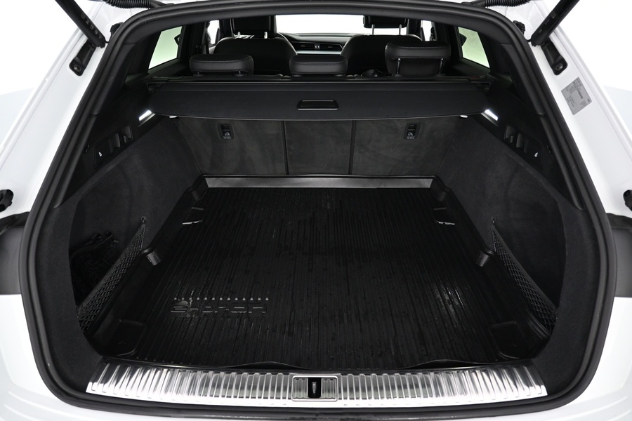 Audi Q8 e-tron vaihtoauto