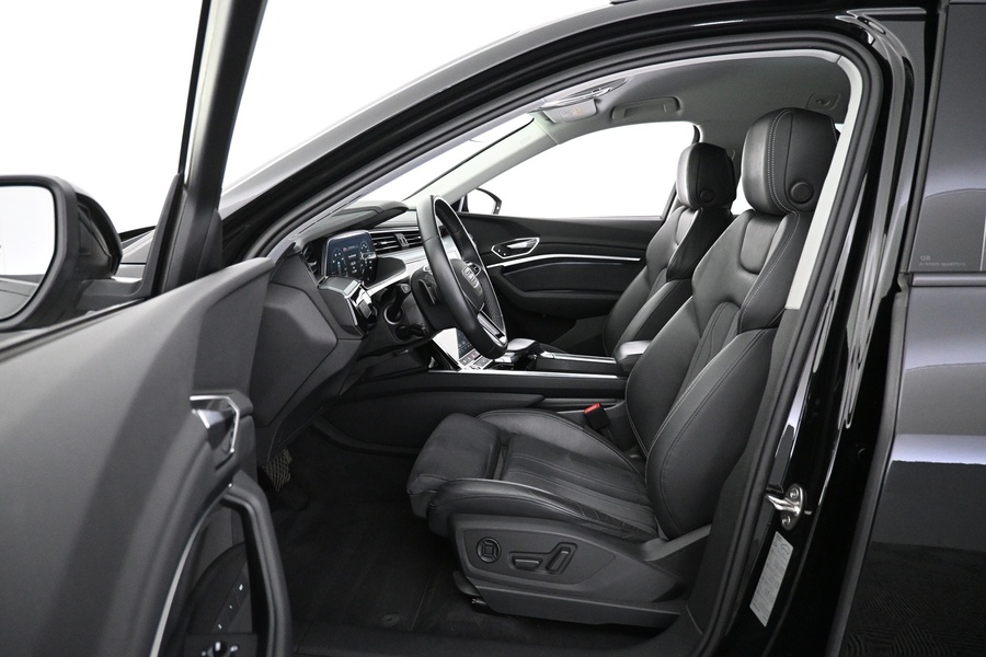 Audi Q8 e-tron vaihtoauto