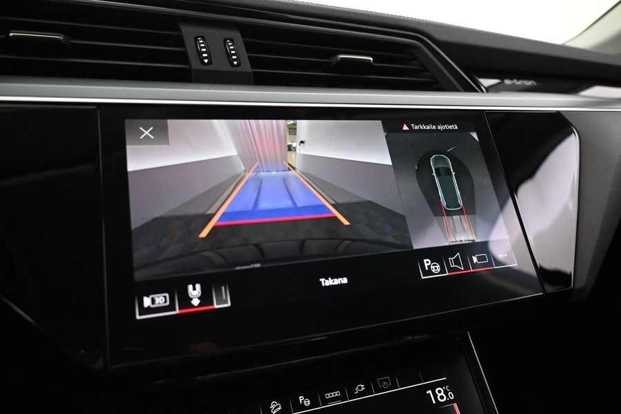 Audi Q8 e-tron vaihtoauto