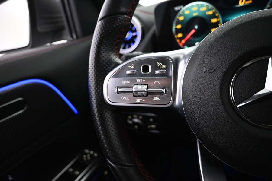 Mercedes-Benz EQA vaihtoauto