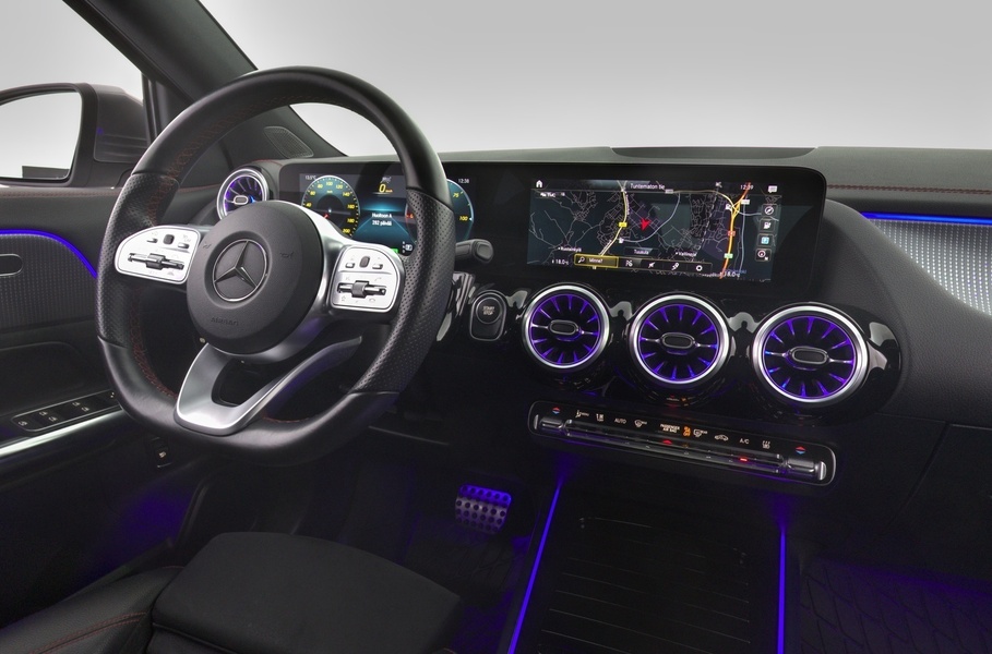Mercedes-Benz EQA vaihtoauto