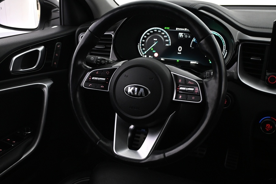 Kia XCeed vaihtoauto
