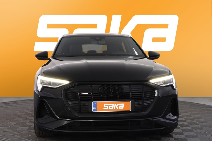 Audi e-tron vaihtoauto