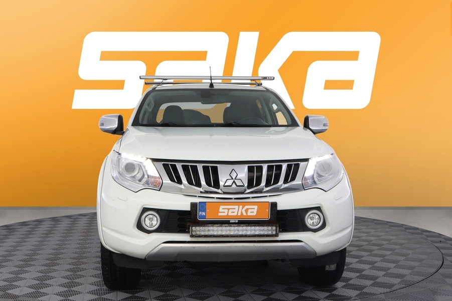 Mitsubishi L200 vaihtoauto