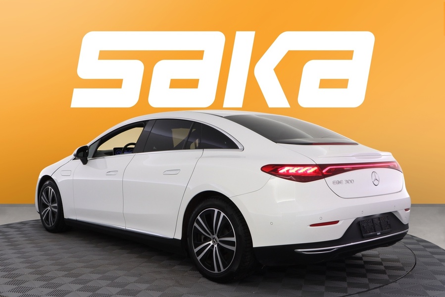 Mercedes-Benz EQE vaihtoauto