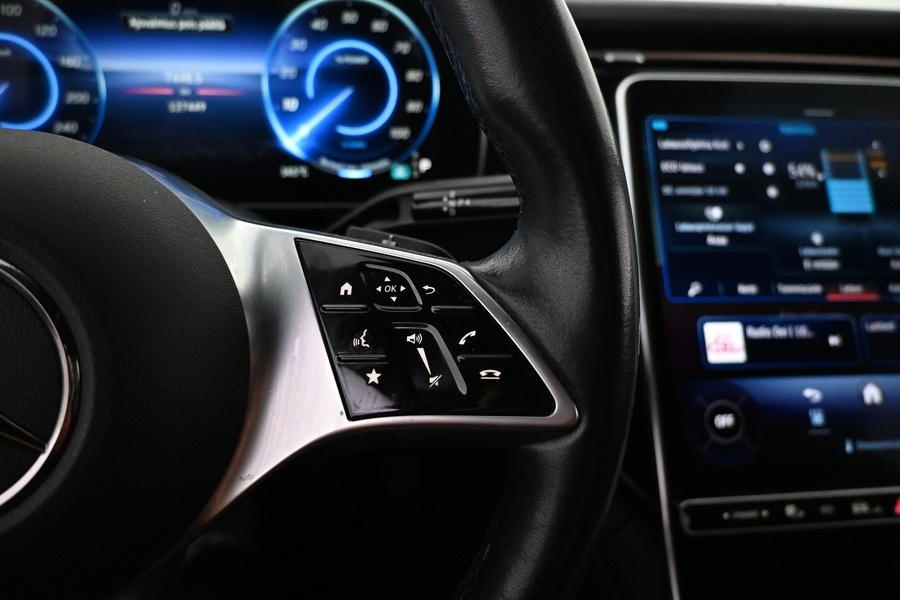 Mercedes-Benz EQE vaihtoauto