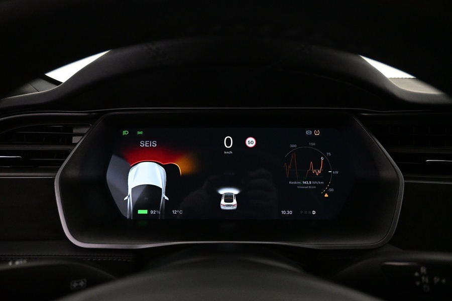 Tesla Model S vaihtoauto