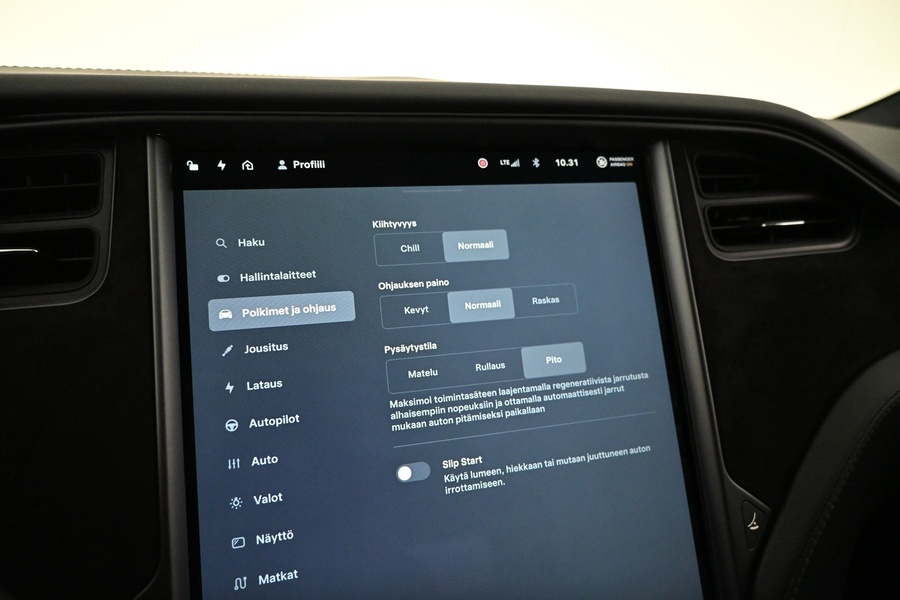 Tesla Model S vaihtoauto