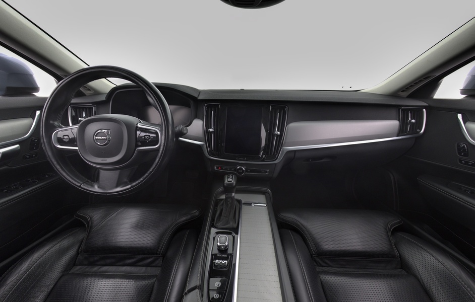 Volvo V90 Cross Country vaihtoauto