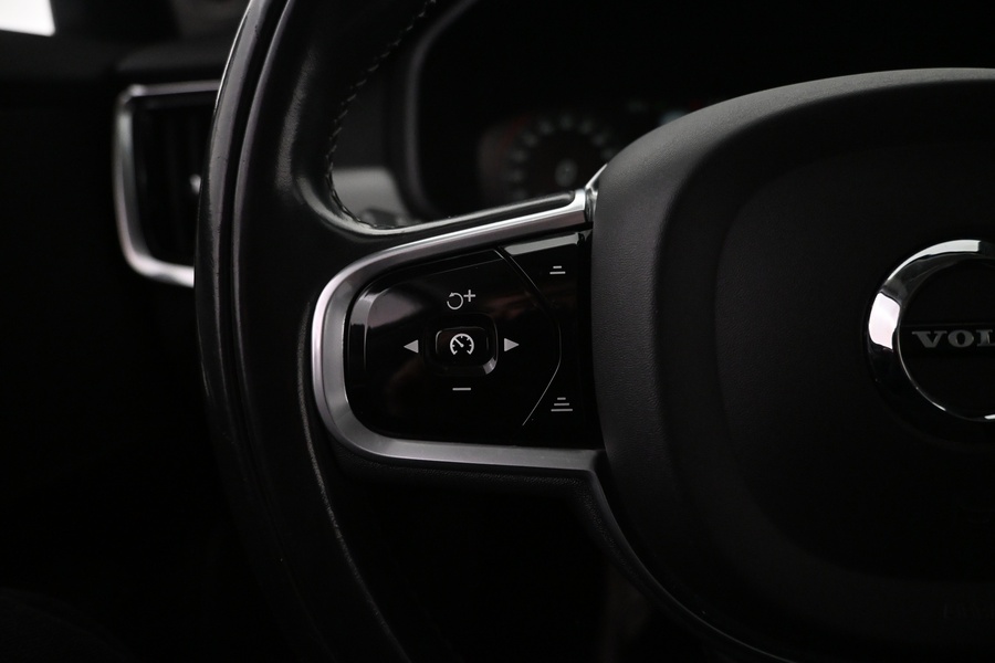 Volvo V90 Cross Country vaihtoauto