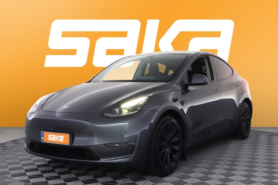 Tesla Model Y vaihtoauto