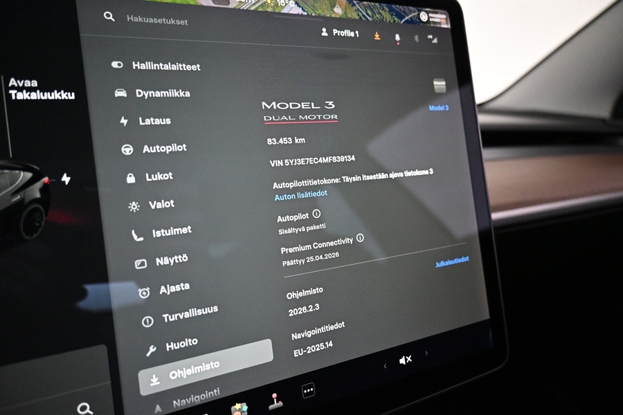 Tesla Model 3 vaihtoauto