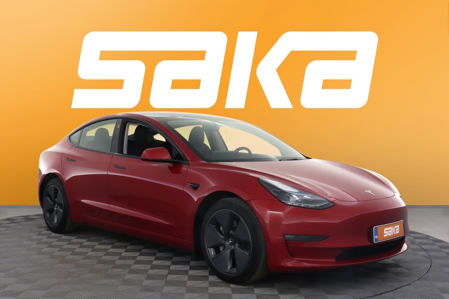 Tesla Model 3 vaihtoauto