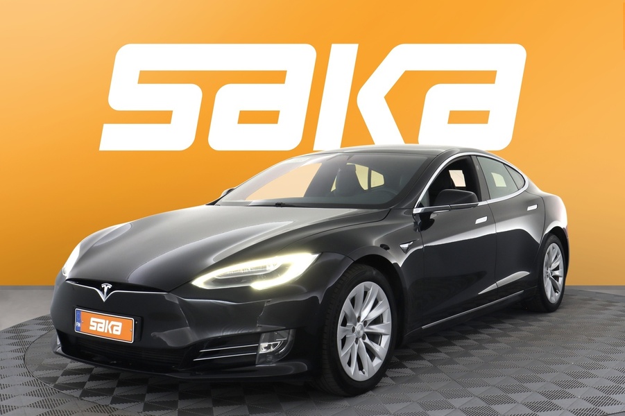 Tesla Model S vaihtoauto