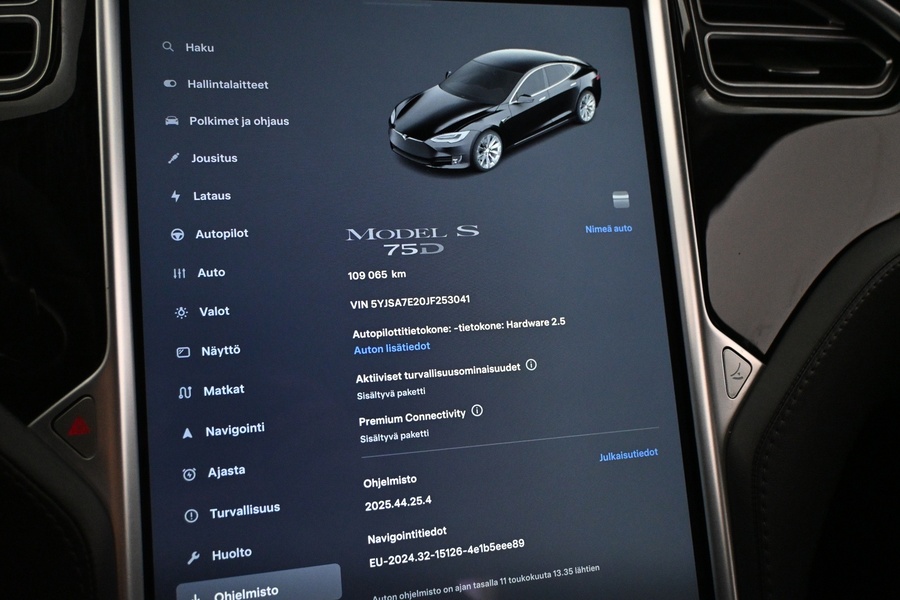 Tesla Model S vaihtoauto